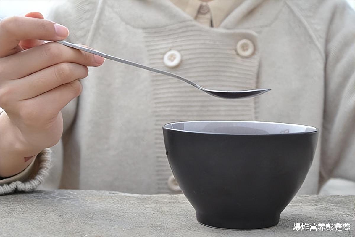 心力衰竭|晨起后别再空腹喝水了,否则比不吃早餐的危害还大?早清楚早受益