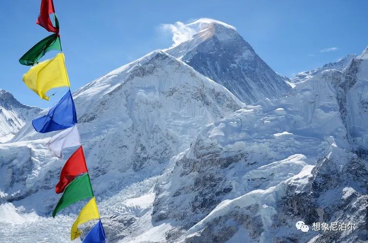 抚远|2022年尼泊尔登山季：珠峰变得很安静，我们还有哪些期待？