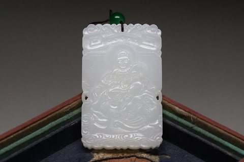 和田玉籽料|和田玉籽料“一级白 普贤菩萨”子冈牌.