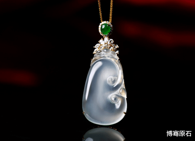 翡翠手镯|“天上掉馅饼”?翡翠手镯白送还附赠抽奖!背后团伙借此诈骗数百万元