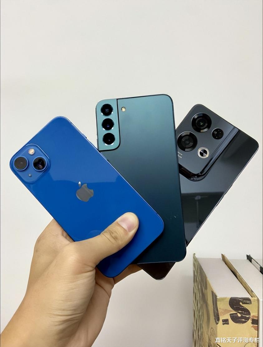 三星|和苹果三星对比拍照!Reno8超大杯怂吗?看看效果就知道了