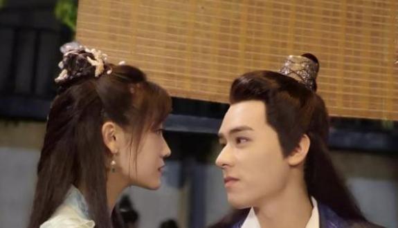 |喜欢你3：孝良总对00“咸猪手”？还被夸赞“不拒绝就是享受”