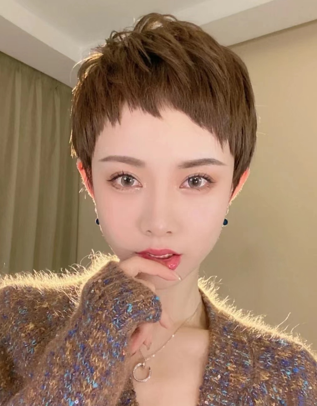 短发 剪完不会后悔的10种爆款短发，时尚减龄不张扬，每一种都好看