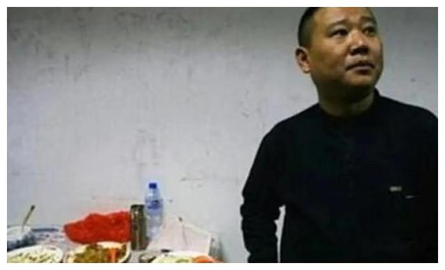 郭德纲|为什么于谦永远不会背叛郭德纲?或与侯耀文去世前的三句叮嘱有关