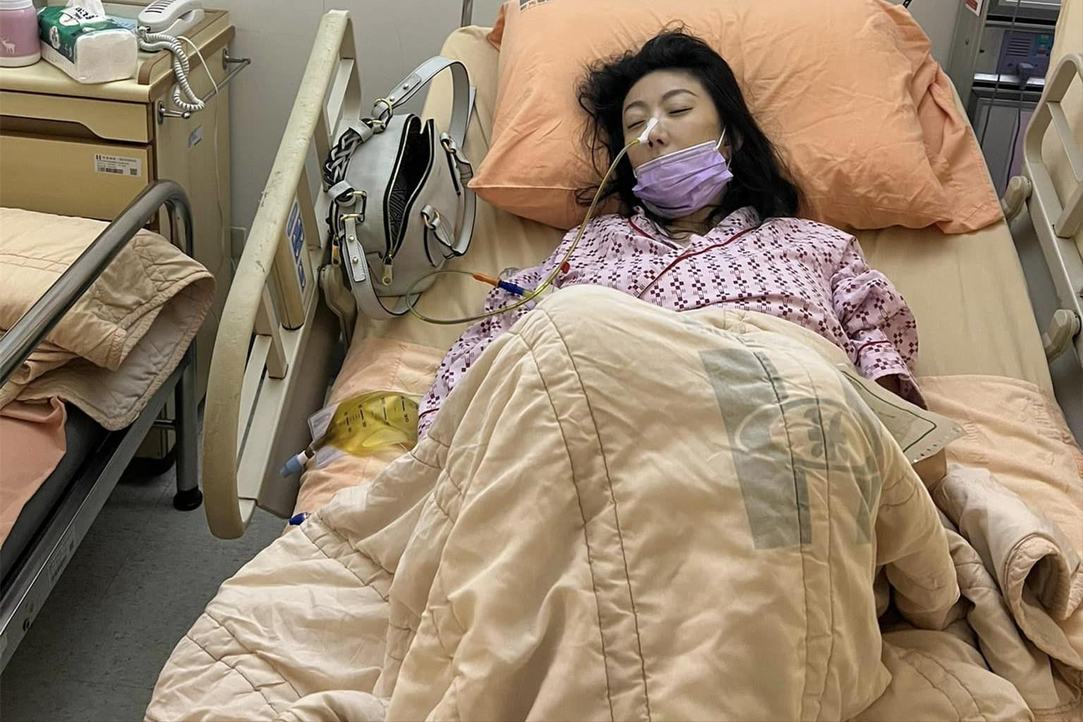 医生|肠破裂昏迷后，51岁女星李宇柔又宣布患癌，曾流产10次生下脑瘫儿