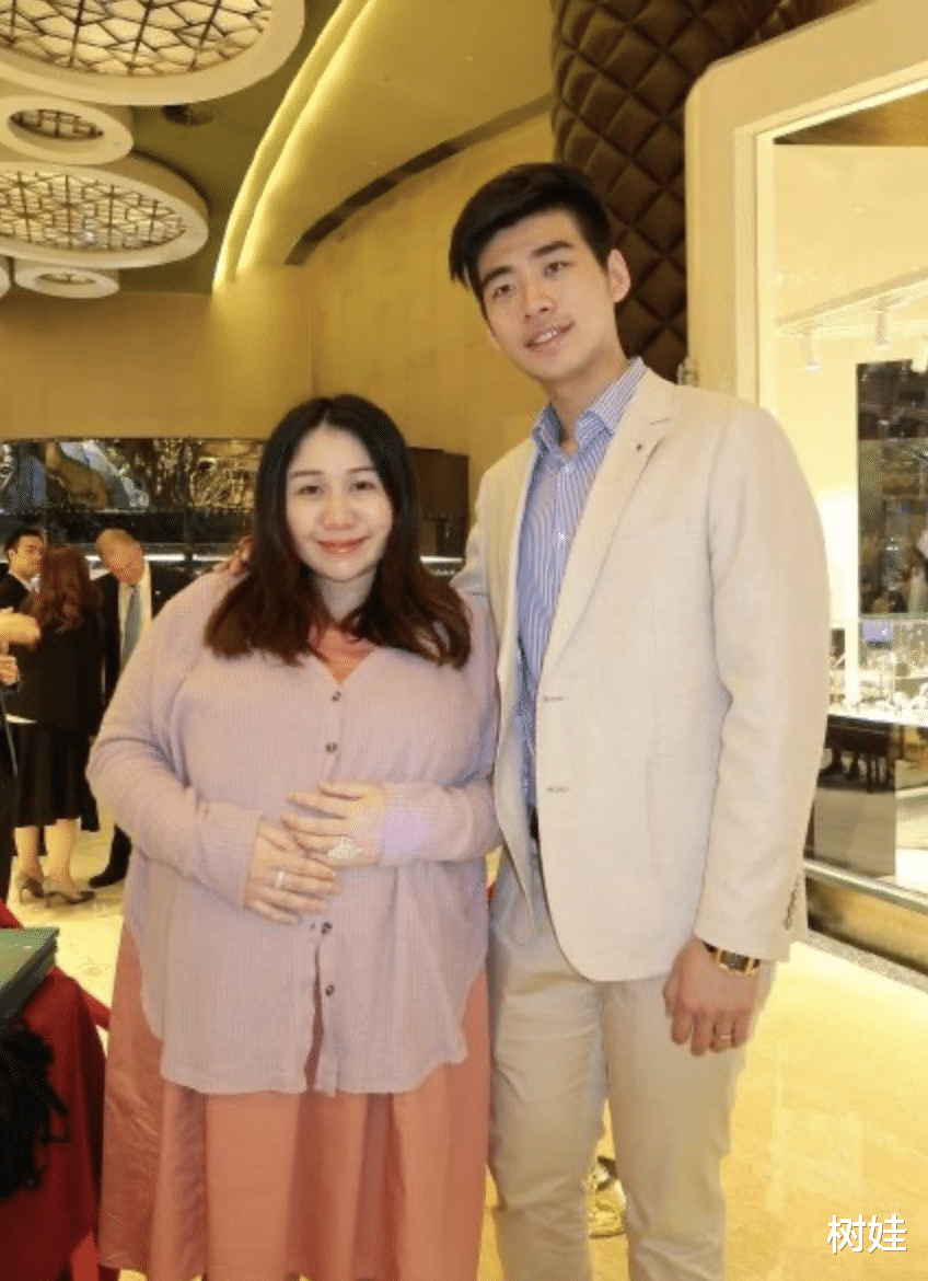 何超莲|何鸿燊离世两年子女传婚讯,何超莲将办婚礼,17个子女仅5个结婚