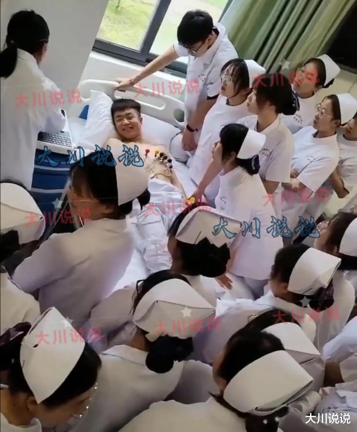 医学生|女医学生练习扎针,好奇没有血,网友看过直言:能不能去外国工作