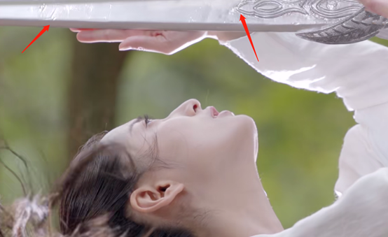 镜双城|《镜·双城》首播！道具廉价磨皮过头，女主被指瞪眼神功不输杨颖