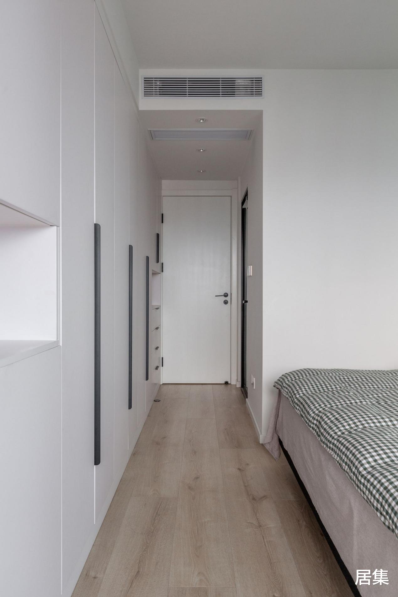 卧室|上海110㎡奇葩户型大变身,打造极简扇形餐厅和温柔北欧风卧室