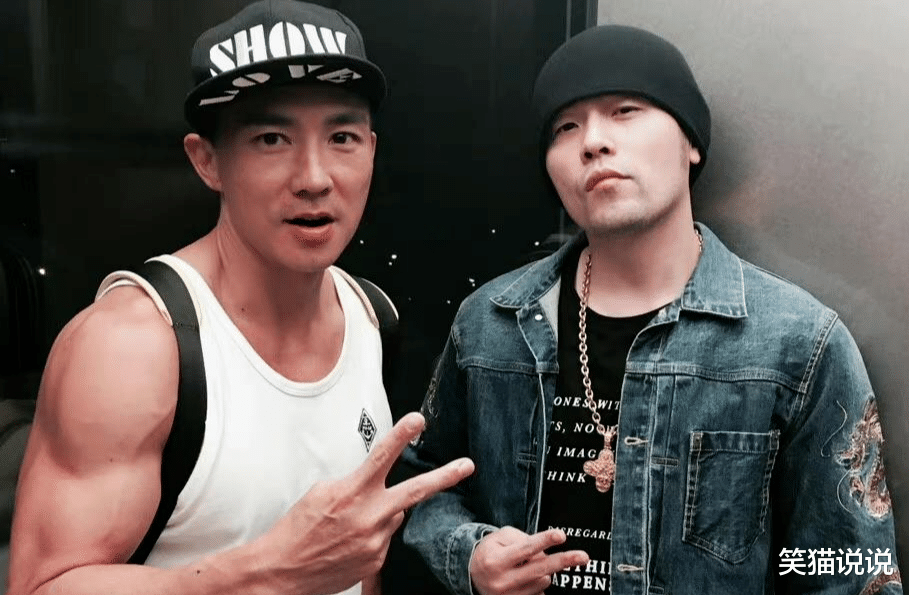 运动 刘畊宏晒与周杰伦昆凌合照，曝周董瘦了，王婉霏换发型显成熟气质！