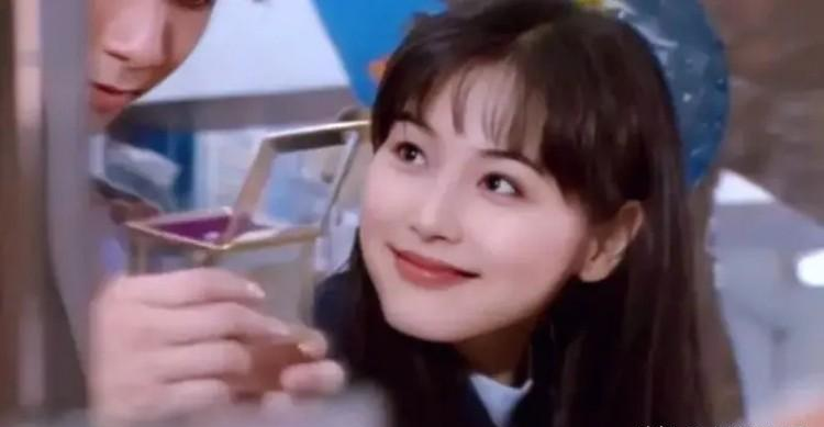 袁泉|年轻时惊为天人，老了却成“胖大婶”，这7位身材走样的女星真的好可惜