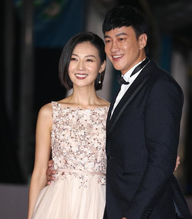 何润东|恋爱长跑9年始终默默陪伴支持,最终收获幸福!何润东老婆林姵希