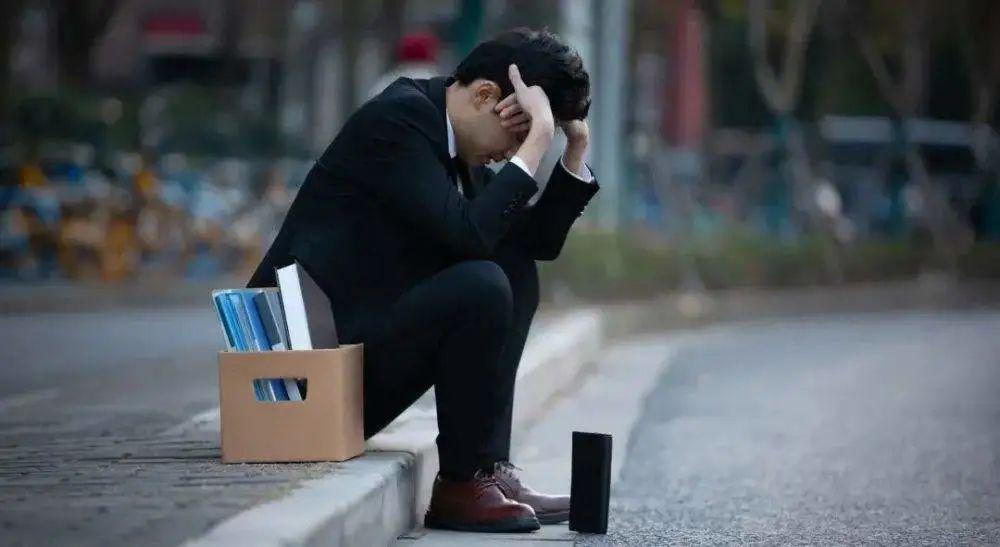 房价|出生率跌破10‰,结婚人数创35年新低!高房价问题已迫在眉睫?