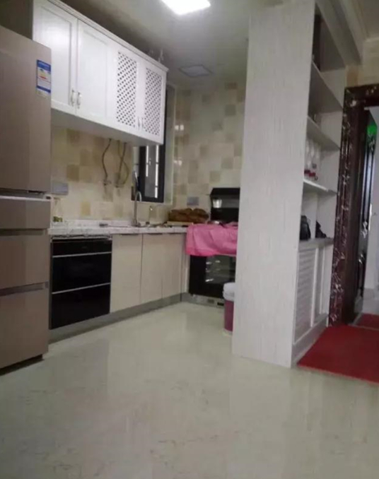 晒晒我的84平小家,装修全屋贴瓷砖,住了两年还跟新的一样!