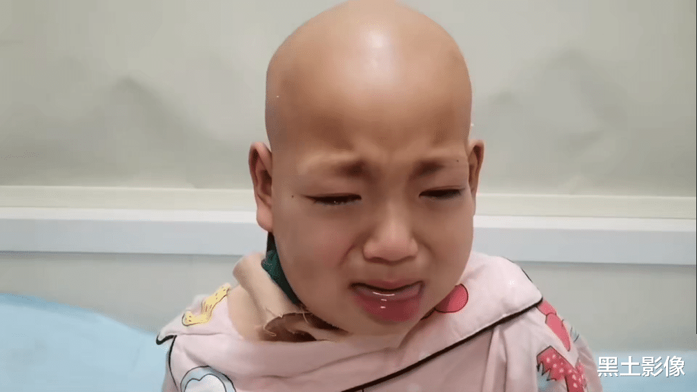 小女儿患重症已危在旦夕,大女儿又意外溺水身亡,眼看着家就要散了