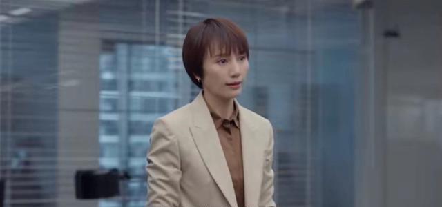 袁泉|袁泉和顾念的相似之处,反应了女性的困境之源