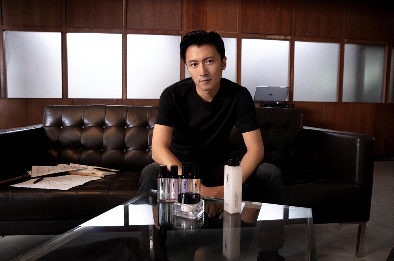 谢霆锋|5位顶流明星的狱中生活:没有优待,洗澡、上厕所时还被“围观”