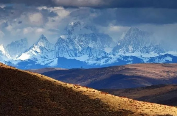 松茸|中国“最小”的县城,海拔高达4100米,面积只有0.5平方公里