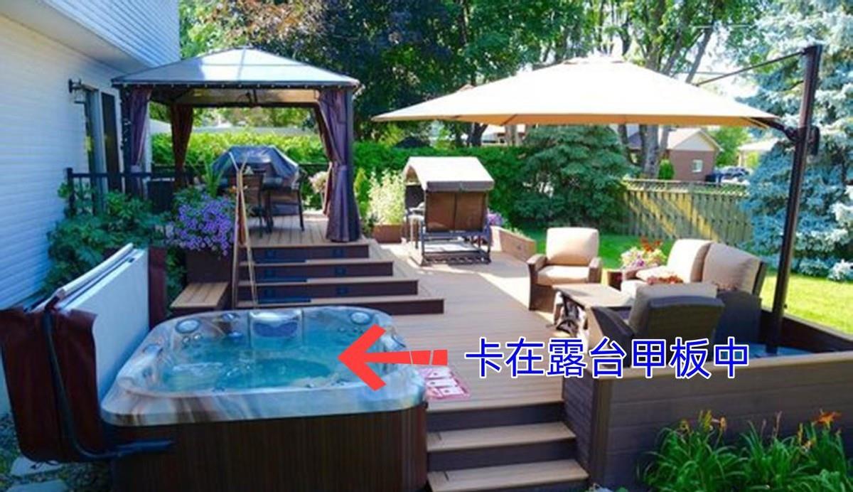 抬高院子地面铺甲板,多出休闲区+浴缸+凉棚3功能区,实用度满分