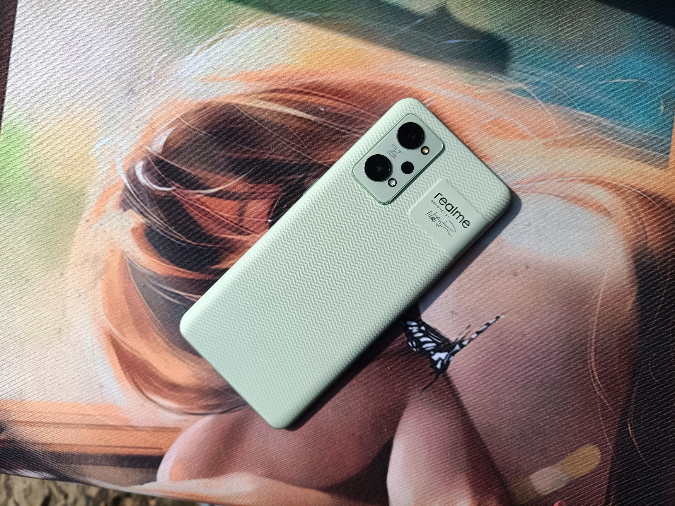 realme|科技与设计的全面新生,realmeGT2评测外观篇