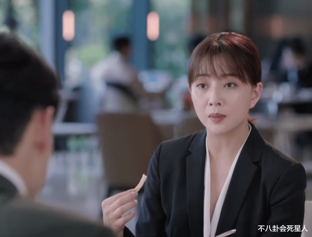 高圆圆|?不扮嫩、不打针、人到中年演妈妈，高圆圆李小冉的清醒值得赞扬