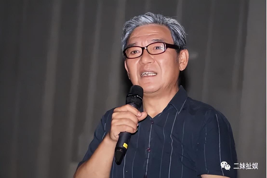 李立群|静默两个月后的李立群连发三条视频,表示很后悔退休