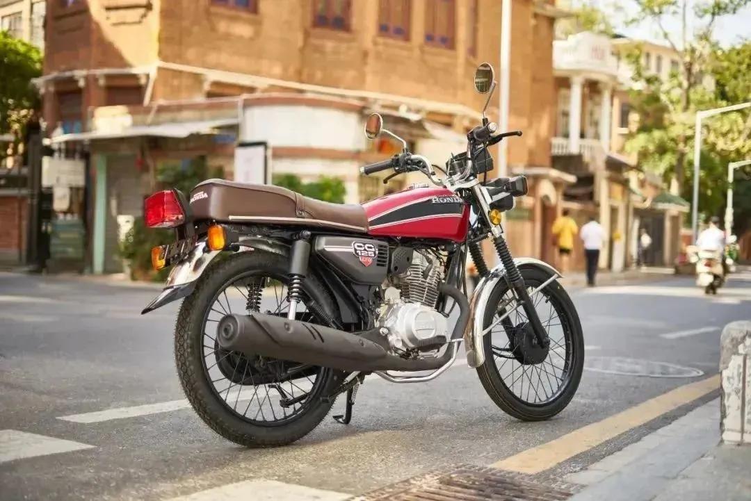 新一代本田CG125正式上市,撞脸幸福125