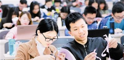 聚会|参加同学聚会,一张“阶层表”被流出,狠狠打脸了“读书无用论”