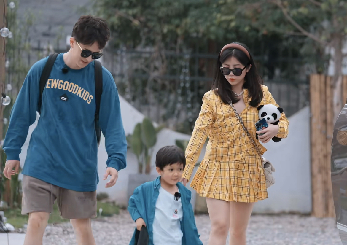 爱情这件小事|爱情这件小事：同样没带过孩子，有人立马学，也有人一开始就摆烂