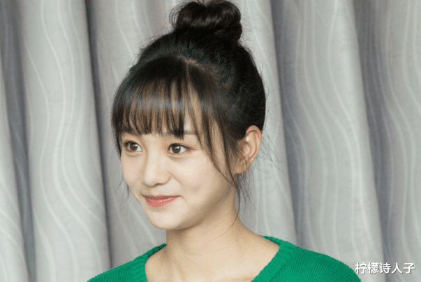 胡意旋|充满灵气的胡意旋，是个可爱的女生，得到了很多人的喜欢