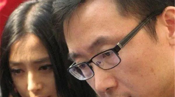 秦岚|对男友掏心掏肺的秦岚:因为黄晓明赔千万违约金,两次为陆川垫资