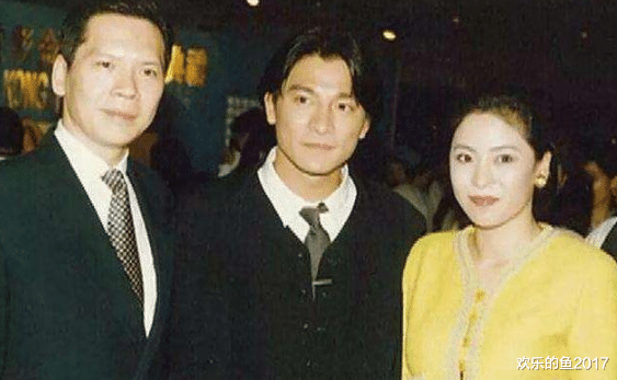 左小青|刘德华走投无路找向华强借4000万，陈岚开口5个字，让他记忆犹新