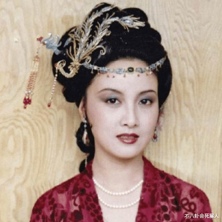 整容|10对同龄中老年女星现状对比，自然老去比整容脸顺眼太多了