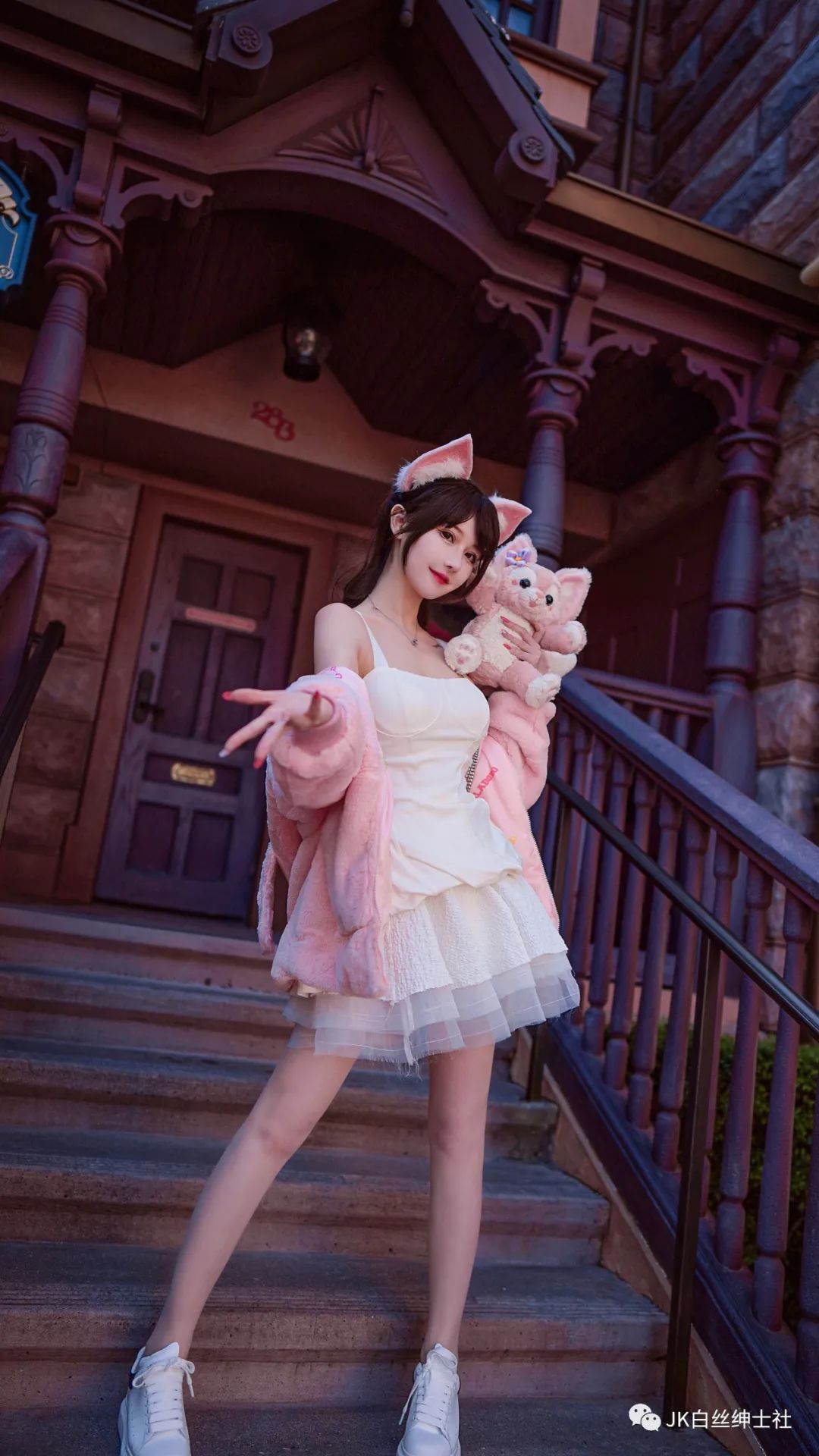 辉夜大小姐想让我告白|cos:上海迪士尼川沙妲己@露兒