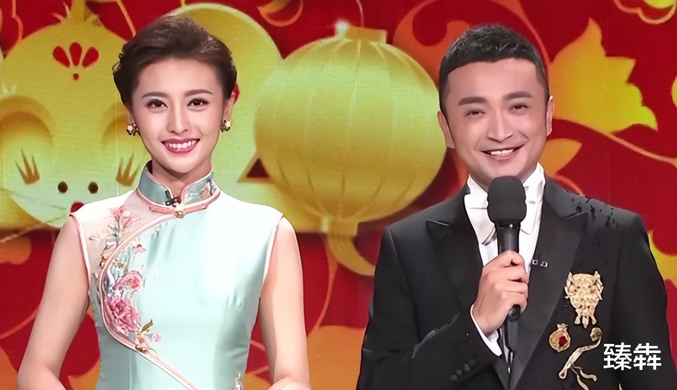 粉色|央视主持人尼格买提:30岁娶帕夏古丽,结婚9年没娃,他妻子呢?