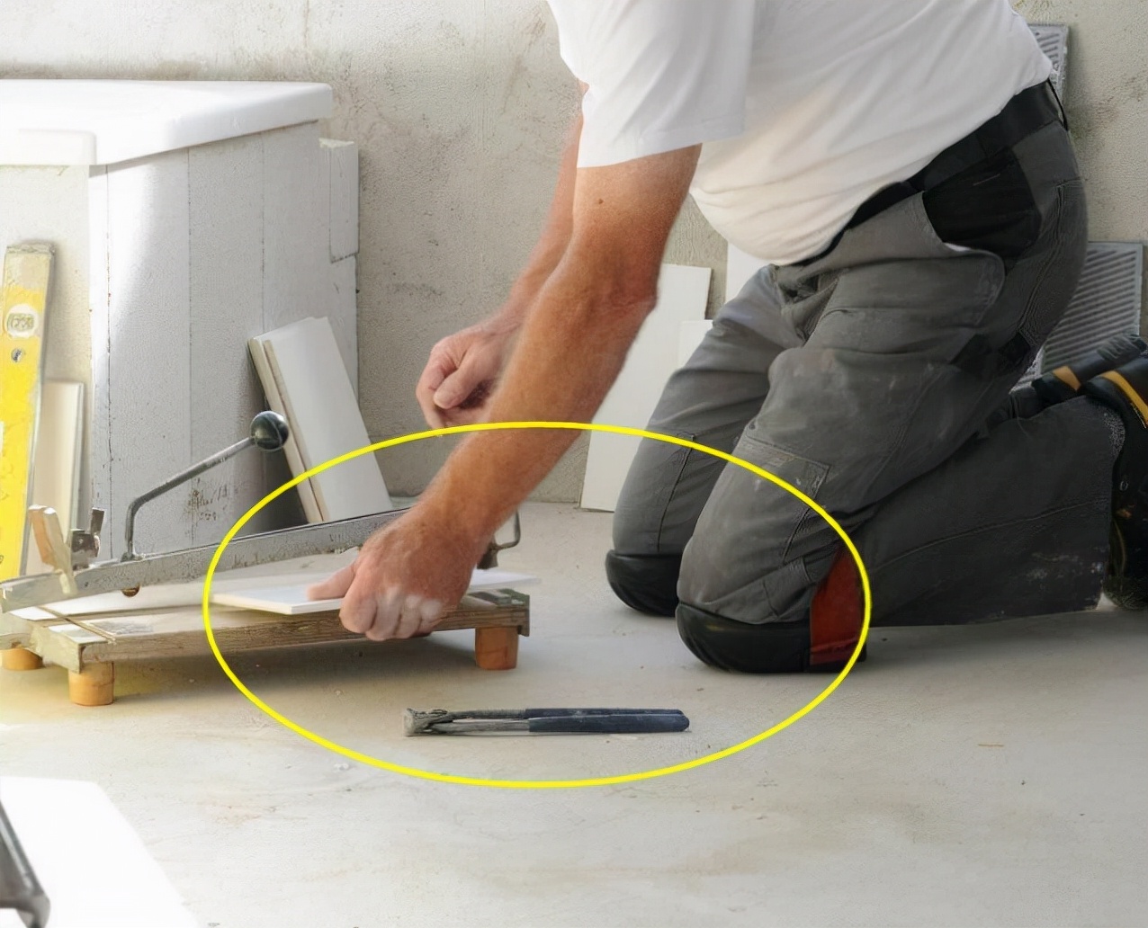 不是我“崇洋媚外”，同样是贴瓷砖，德国工人做得真的比我们好