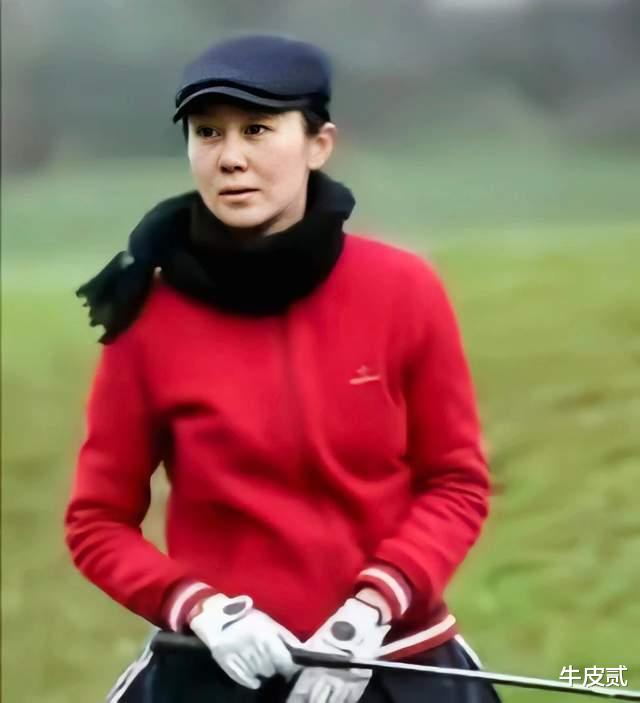 姐姐|表面“恩爱有加”,实则“自寻快乐”的5对夫妻,对对颠覆三观