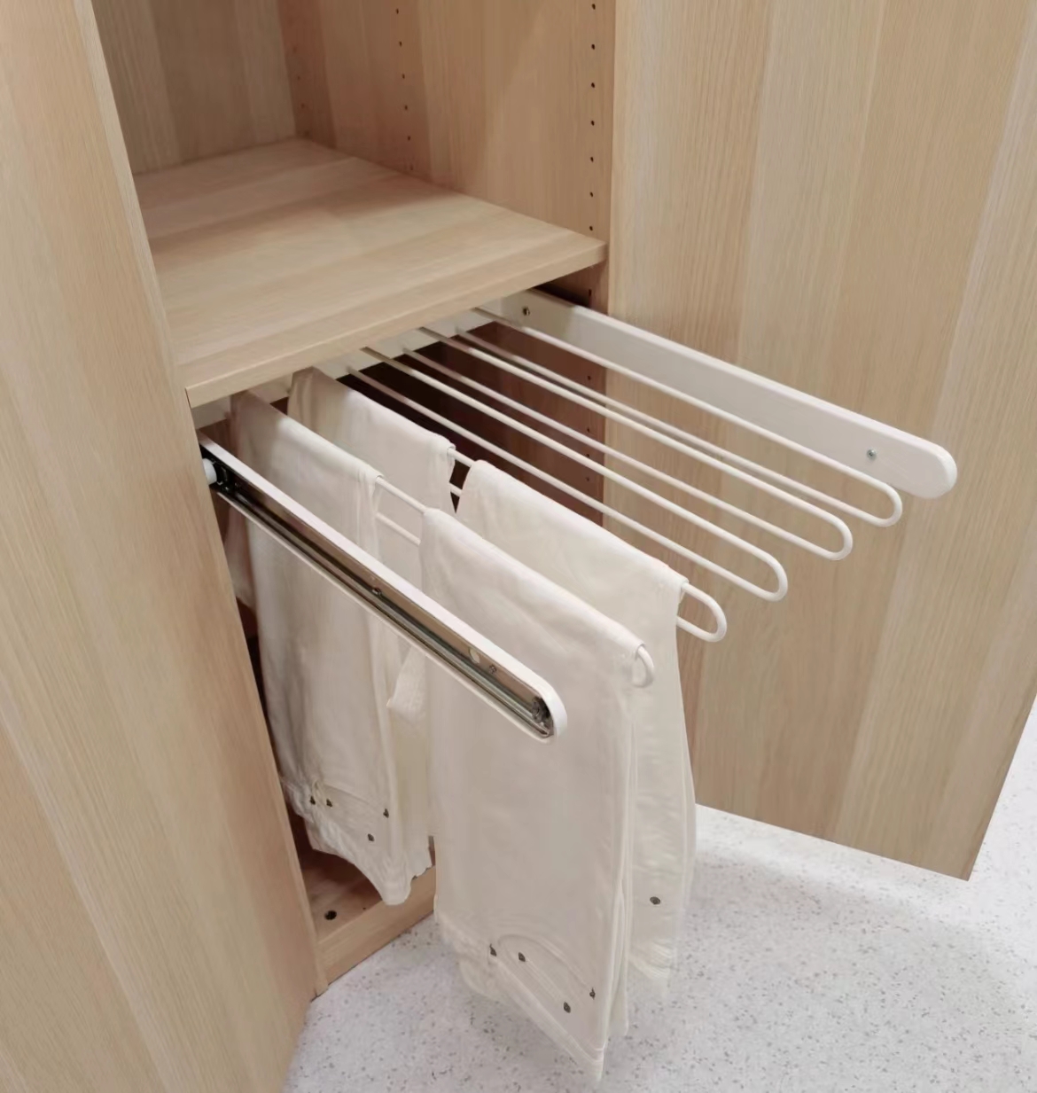 若再装修,衣柜一定坚持8不装,不是差钱,关键是不好看还难用!