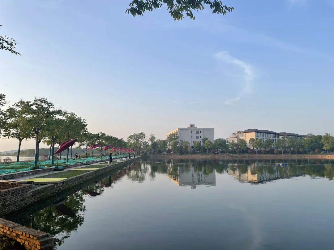 |九真山水渔趣苑——隐西湖,钓夕阳