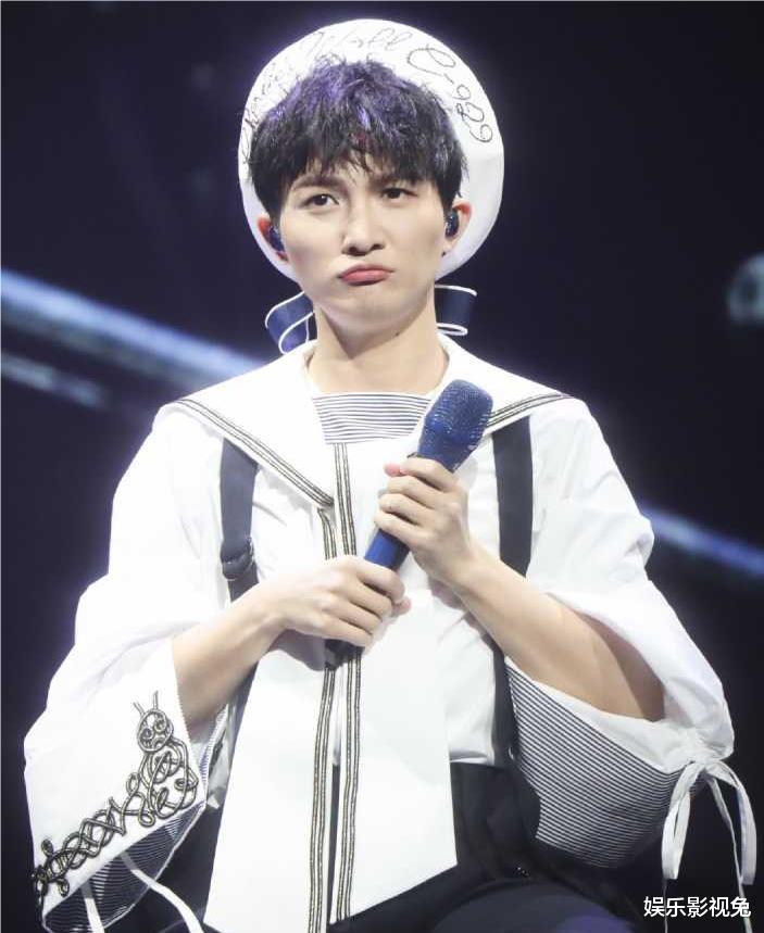 周深|歌手周深:我是靠嗓子吃饭的,吃米都要把两端剪掉,保护好喉咙!