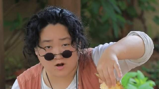 千万女网红“背锅侠”承认出柜！遭女方父母反对，转账99万遭质疑