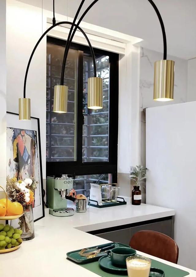 40轻奢风小户型装修,合理动线+超强收纳,打造出大平层的既视感