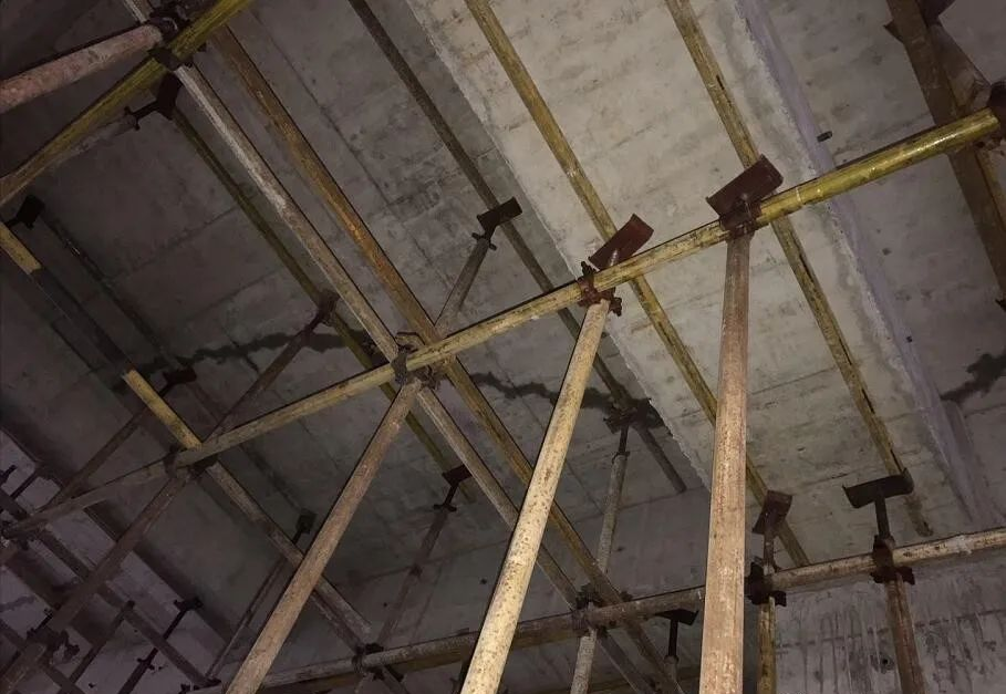 混凝土|地下室顶板裂缝修补方案