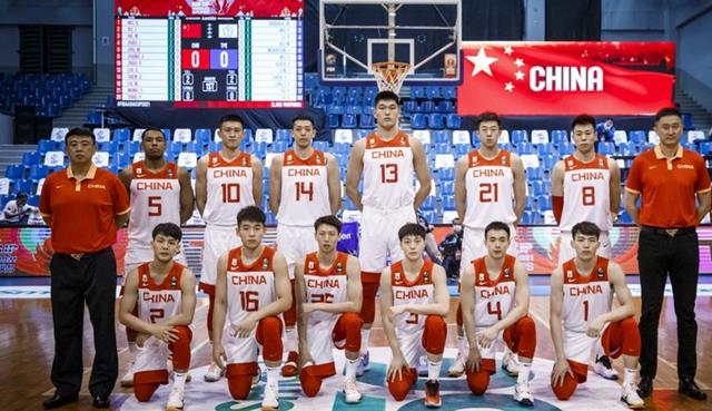 杜锋|男篮后卫线10选6！杜锋不在偏心，4人已注定被淘汰，球迷有话说
