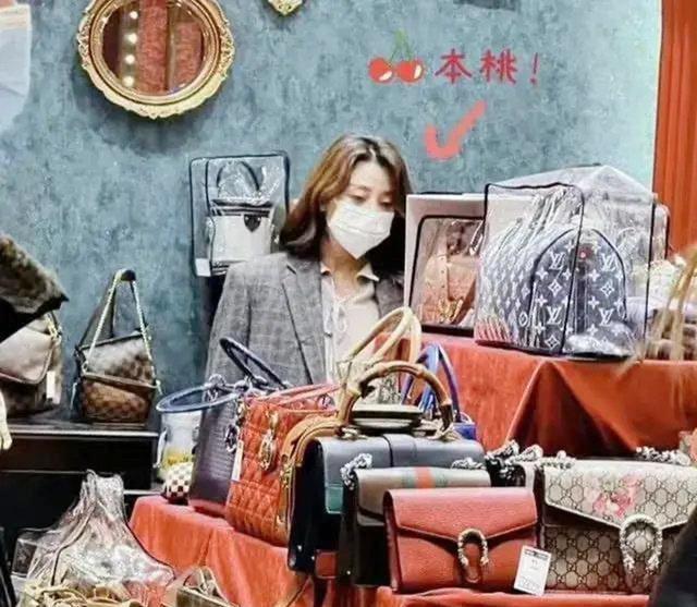 殷桃|43岁殷桃挑选中古品被网友一眼认出：她的气质，想“藏”也藏不住