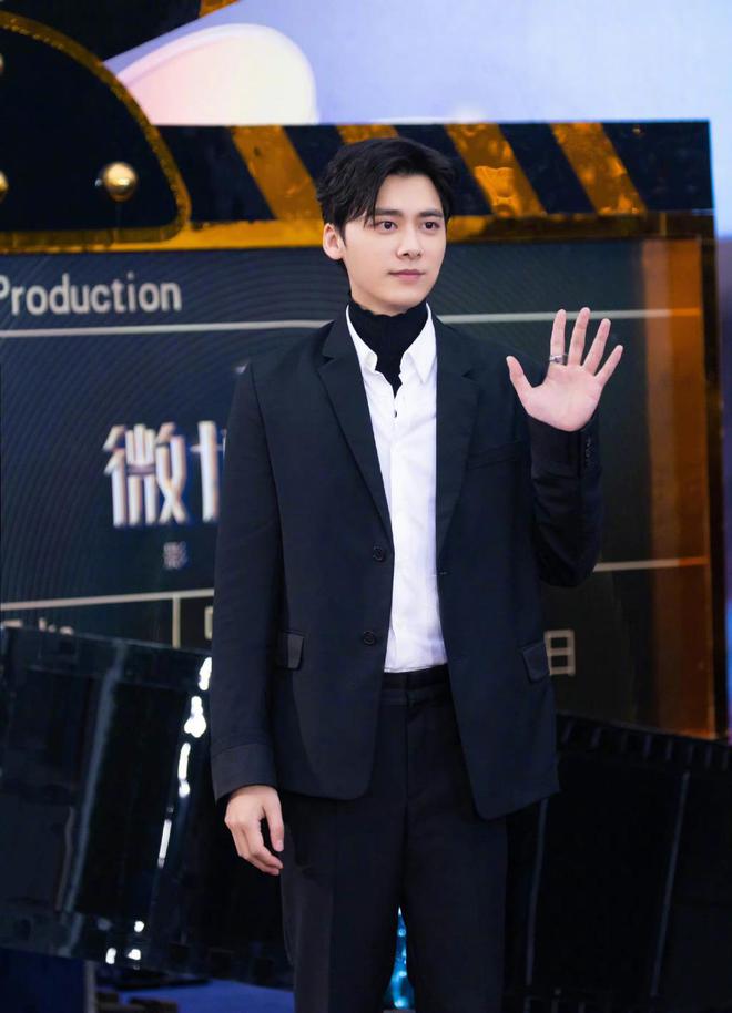 王一博|电影之夜邀请嘉宾全网热度榜单，王一博排进前三，沈腾未入榜单！