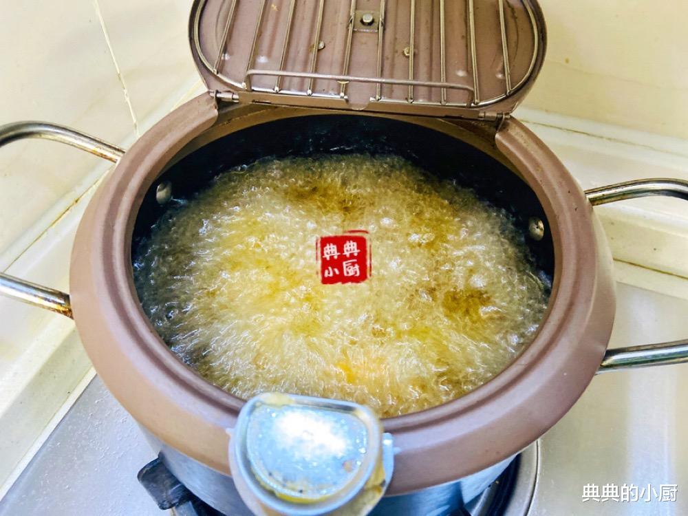 脆皮鸡块的家常做法，手残党真的做不出好看的形状，凑合着看吧