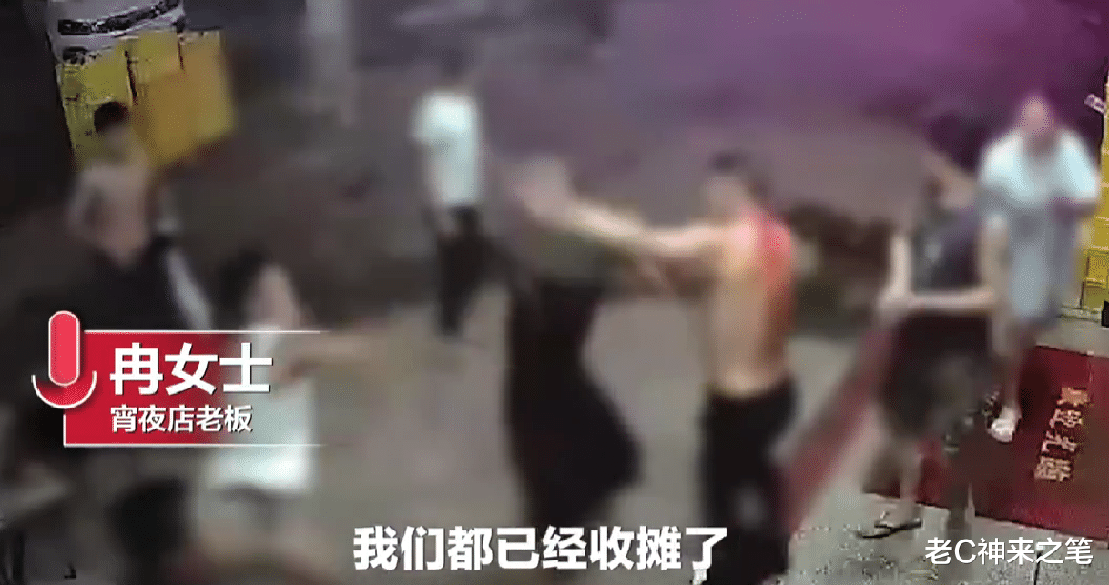 多名男子殴打女生,店老板冲上去被围殴,老板娘被打得浑身是伤