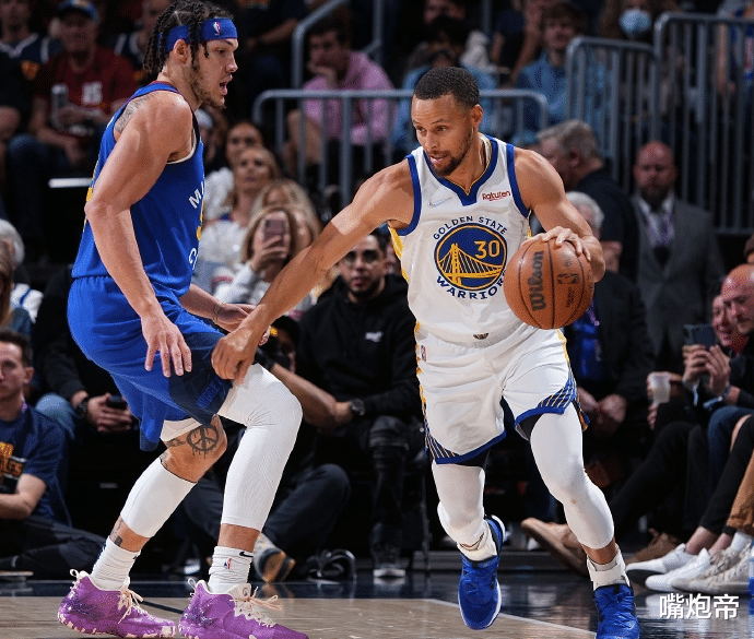 大连|死亡五小95分！勇士叩开NBA75年神迹成历史第一队，库里军训约基奇锁胜局