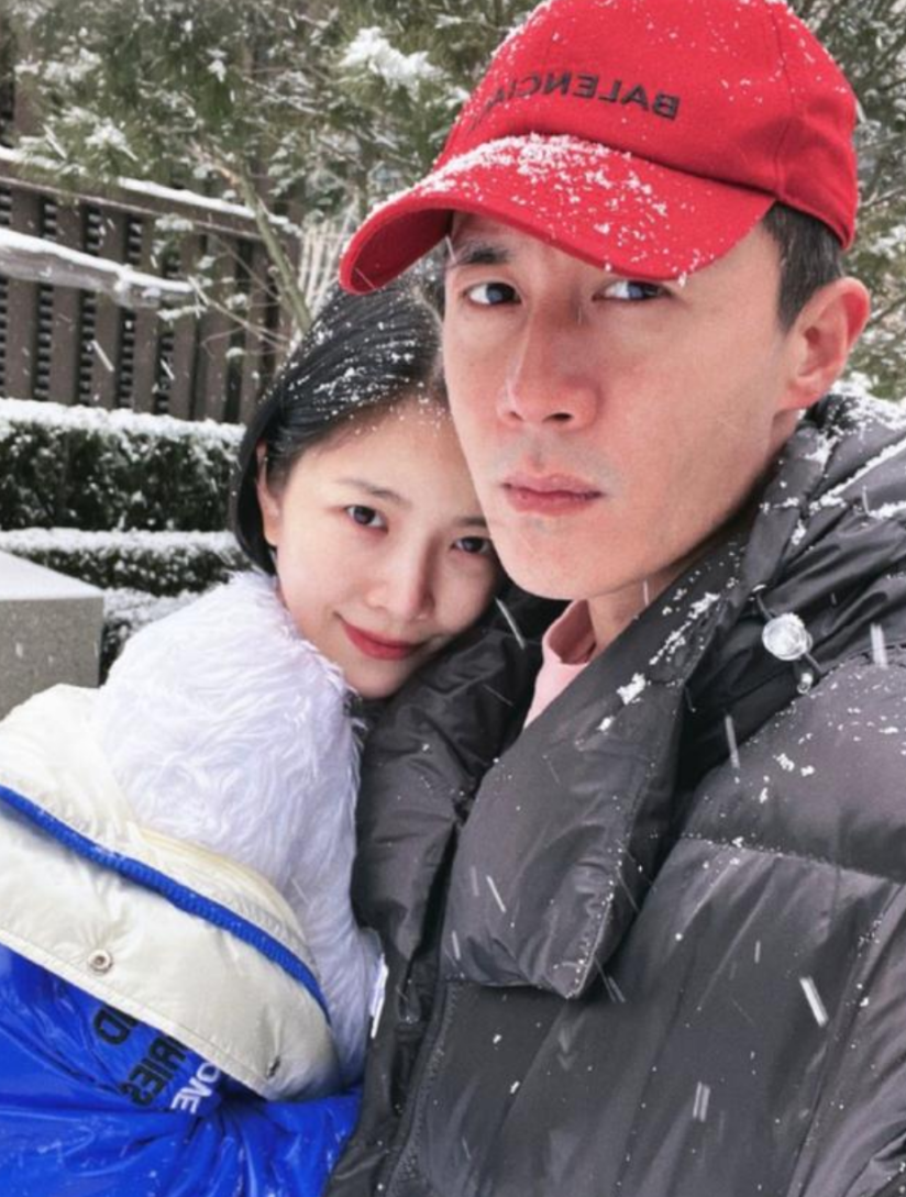 王灿|杜淳老婆大方晒素颜照，却被质疑整鼻子下巴，王灿霸气回怼恶评